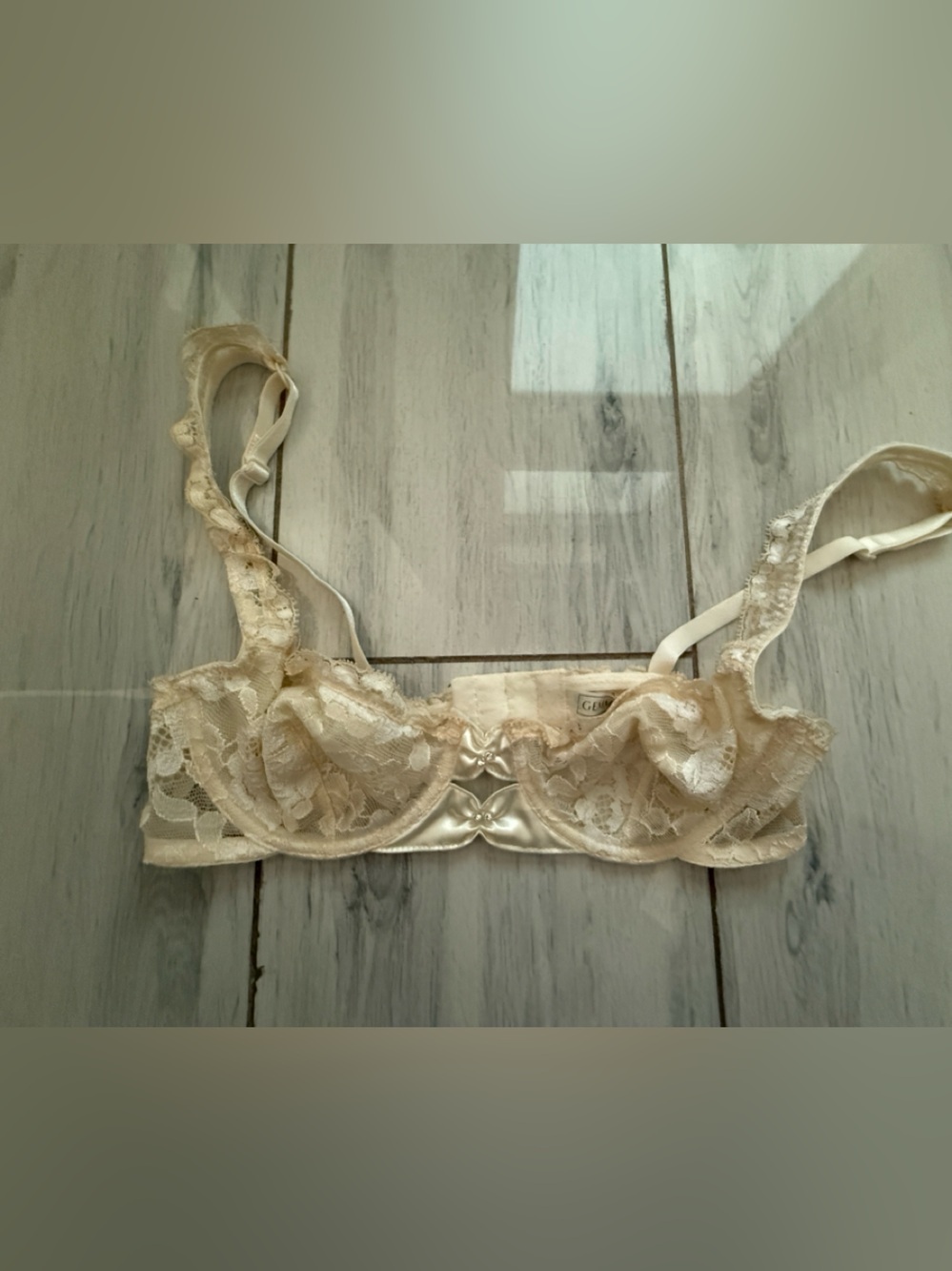 Vintage French Gemma Floral Lace Bra Cream US 32